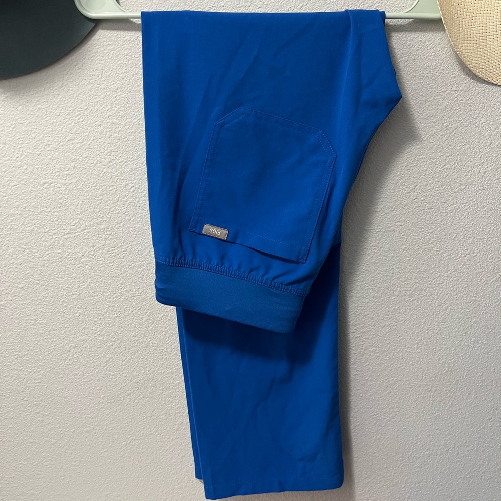 Figs Livingston Basic Scrub Bottoms Royal Blue